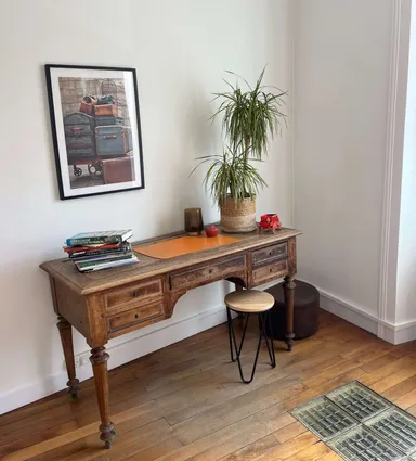 Bureau décoratif du cabinet